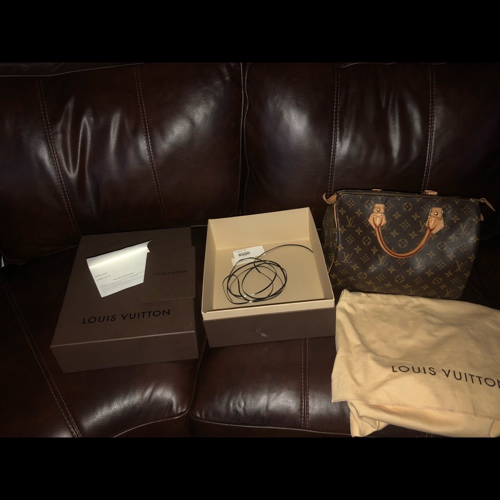 Authentic Louis Vuitton Speedy 30 w receipt